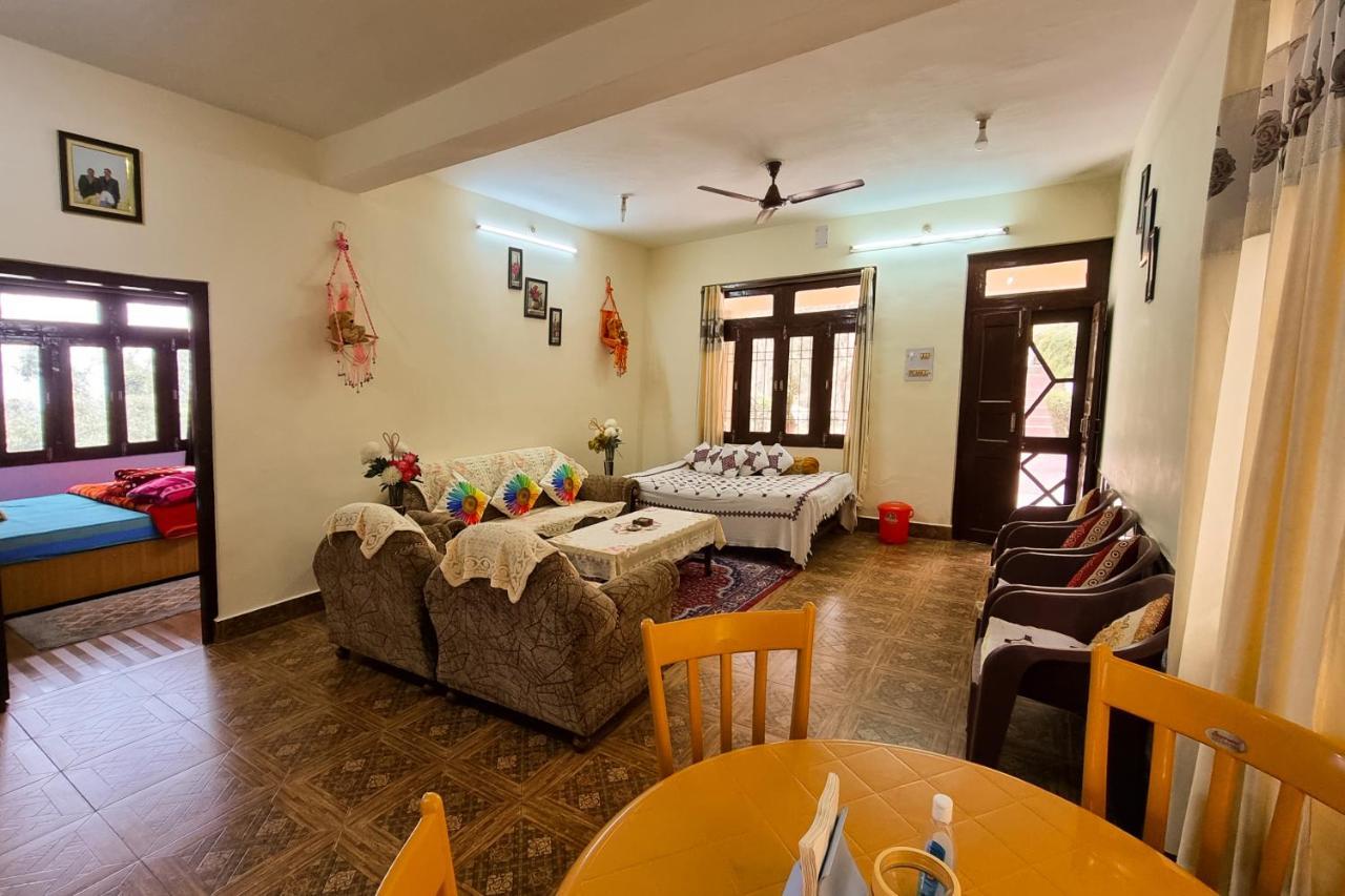 Aditya Homestay Dalhousie Exteriér fotografie